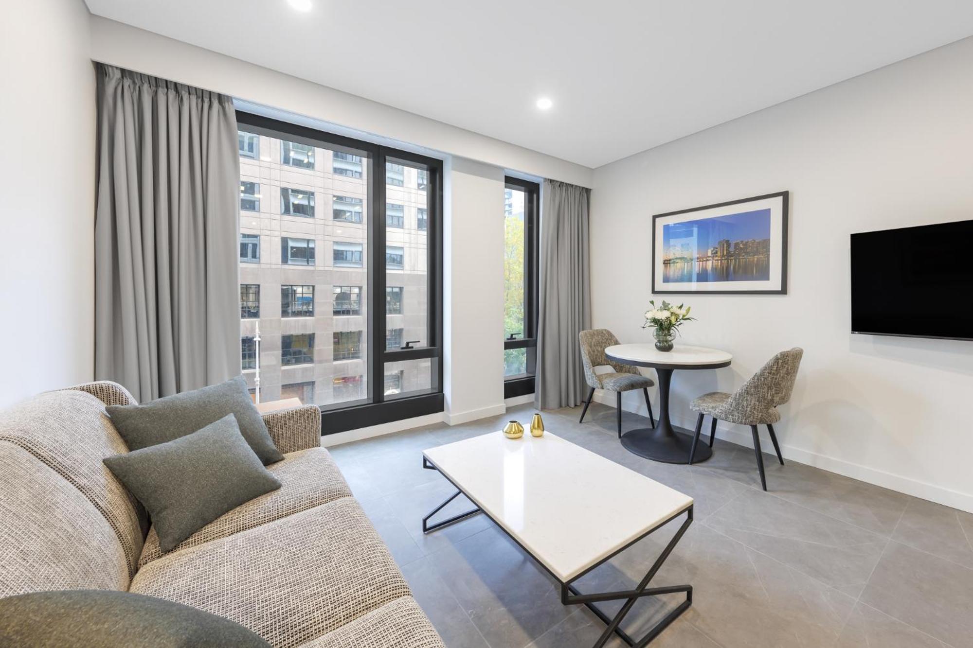 Meriton Suites Μελβούρνη Εξωτερικό φωτογραφία A staged apartment at The Standard